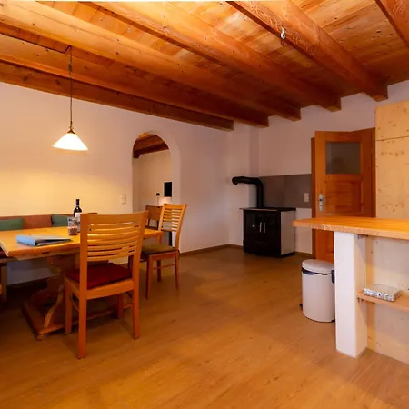 Wohlfühloase Im Grünen Lindensalettl